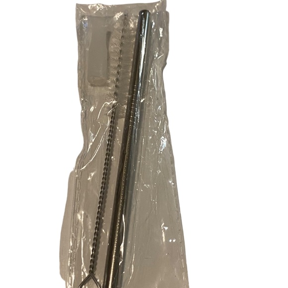 Metal Straw 5” With Cleaning Brush Set Of 4 New. - Picture 2 of 2